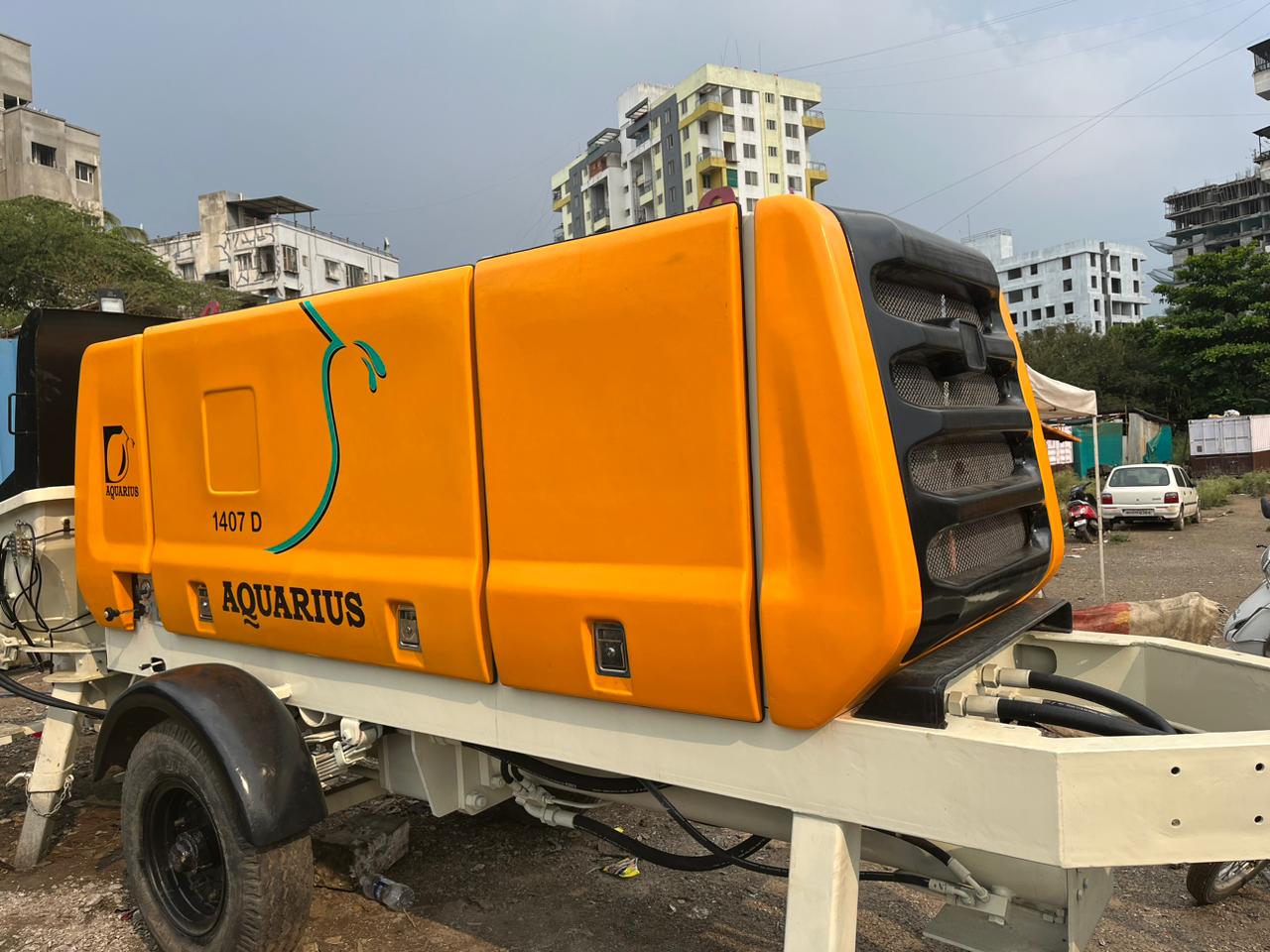 Trailer mounted concrete pump for rental